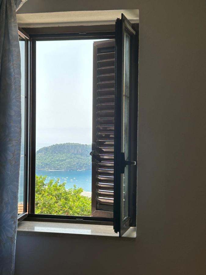 Villa Loren Praia a Mare Luaran gambar